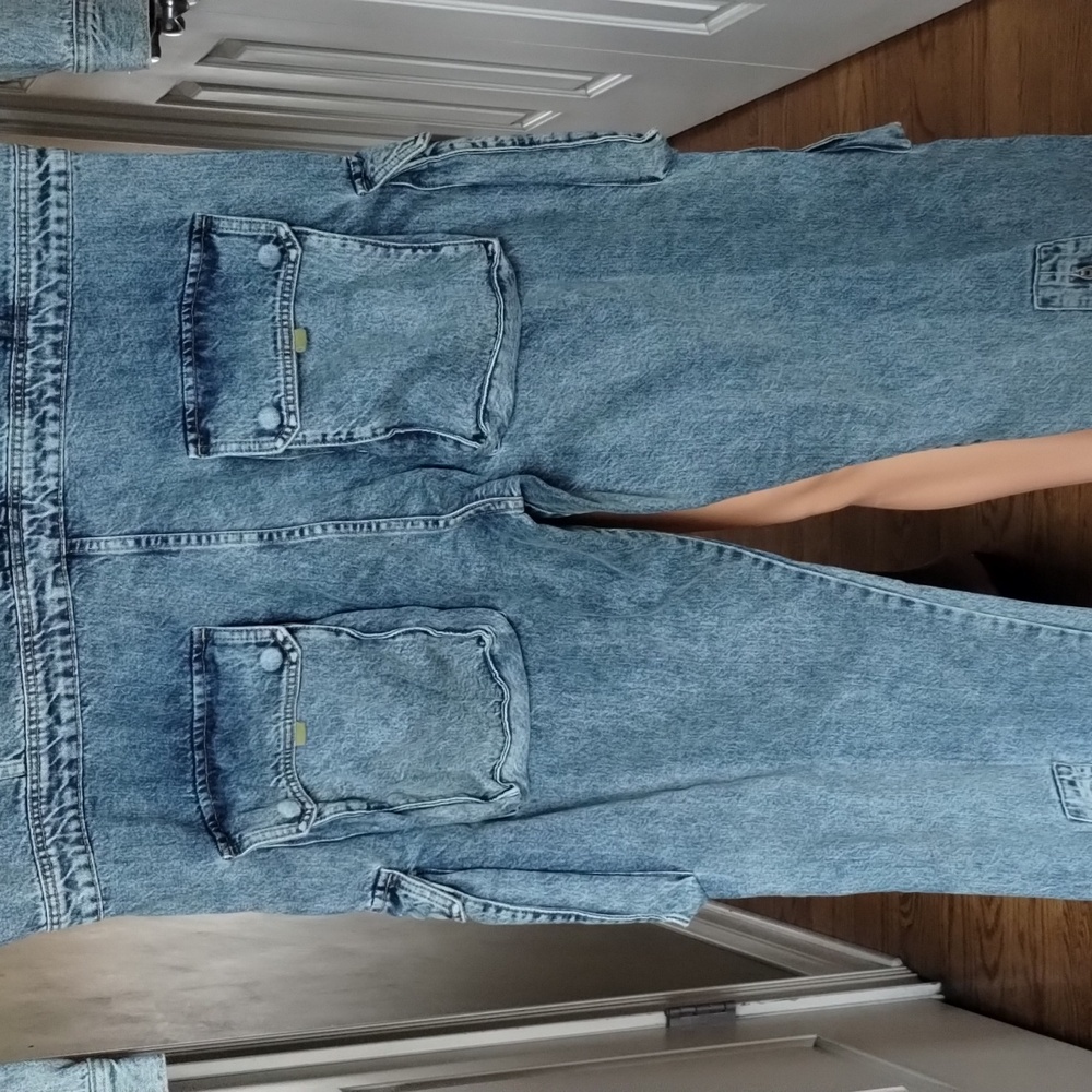 Hudson + Zoe Jeans Relaxed Fit - Picture 6 of 14